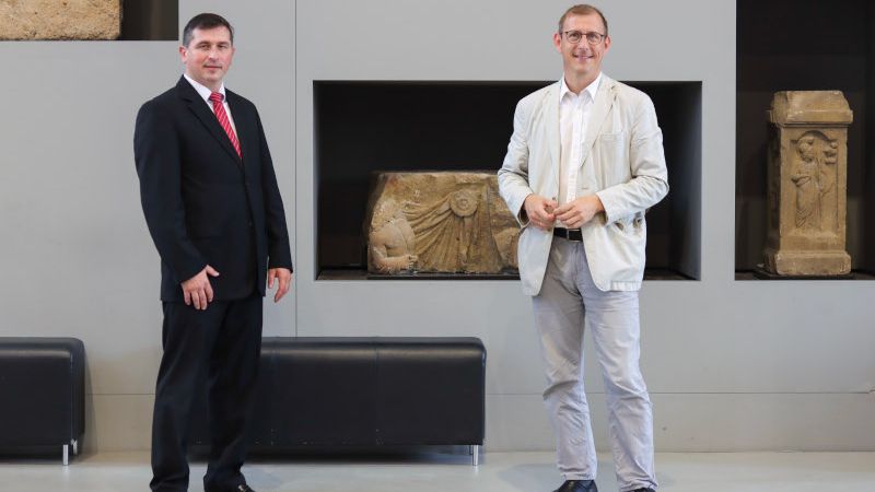 Der Vorsitzende des Ausschusses für Europa und Eine Welt Patrick Kunz (links) und der stellvertretende Vorsitzende Thomas Barth (rechts)