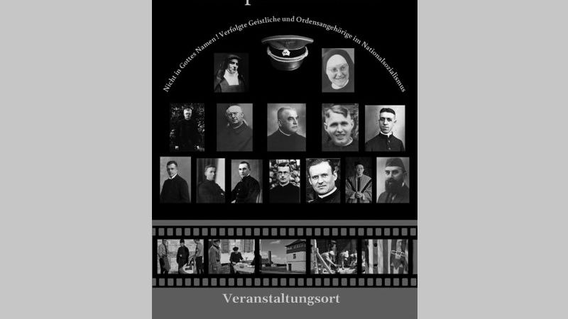 Man sieht ein schwarzes Plakat mit schwarz-wei&szlig;-Bildern drauf. Oben auf dem Plakat steht "Filmpr&auml;sentation". Es sind verschiedene Portr&auml;tfotos von Personen zu sehen. Unten ist ein grauer Kasten mit dem Text "Veranstaltungsort" platziert.